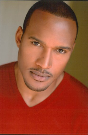 Henry Simmons