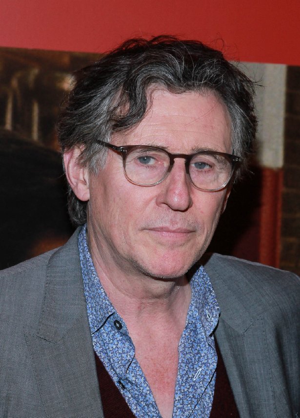 Gabriel Byrne