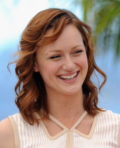 Kerry Bishé