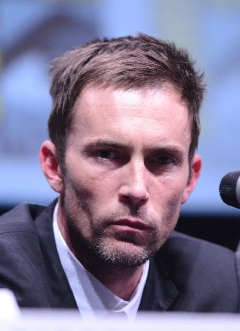 Desmond Harrington