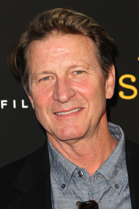 Brett Cullen