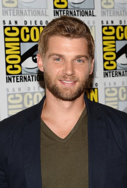 Mike Vogel