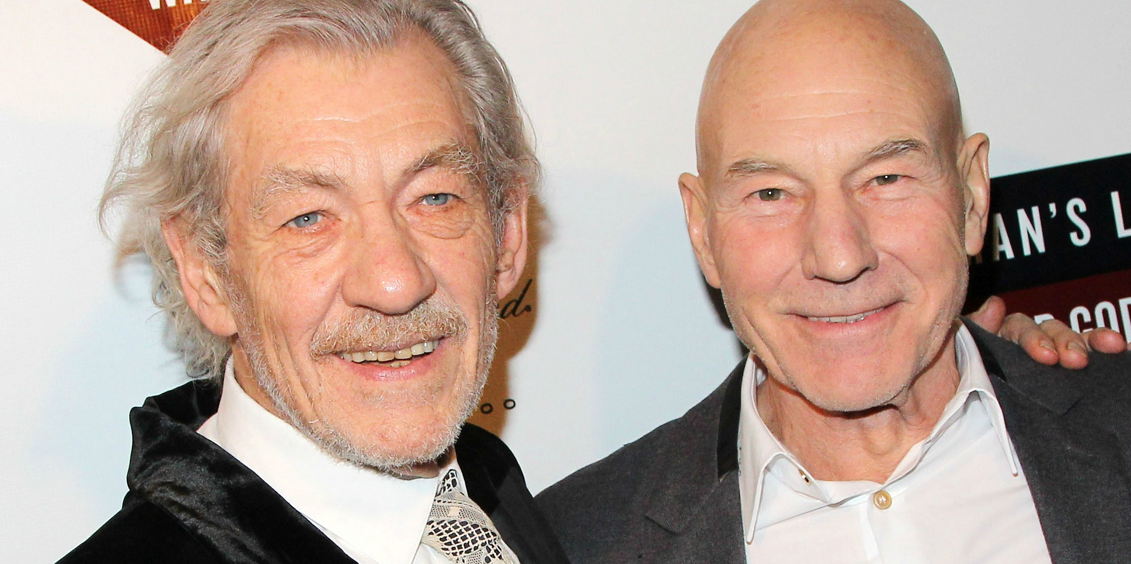 McKellen y Stewart demuestran su amor en estreno de Mr. Holmes