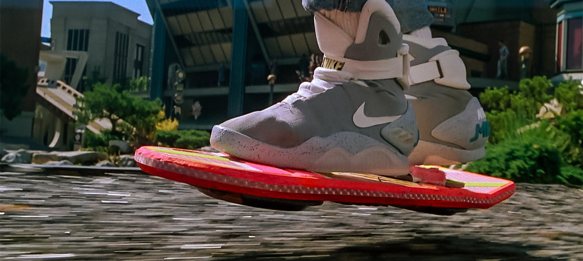 ¡La Hoverboard de Volver al Futuro 2 llega el 5 de agosto!