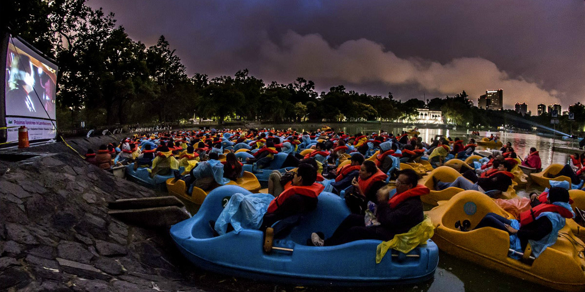 Cine gratis en el Lago de Chapultepec