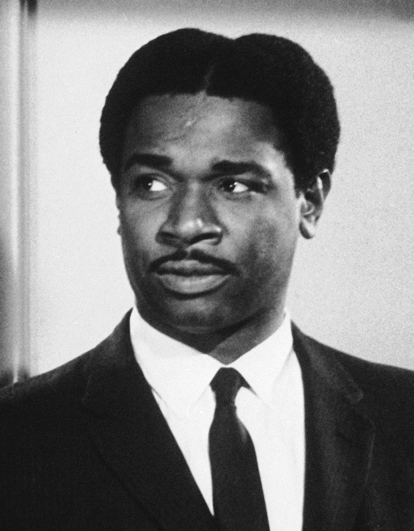 Ivan Dixon