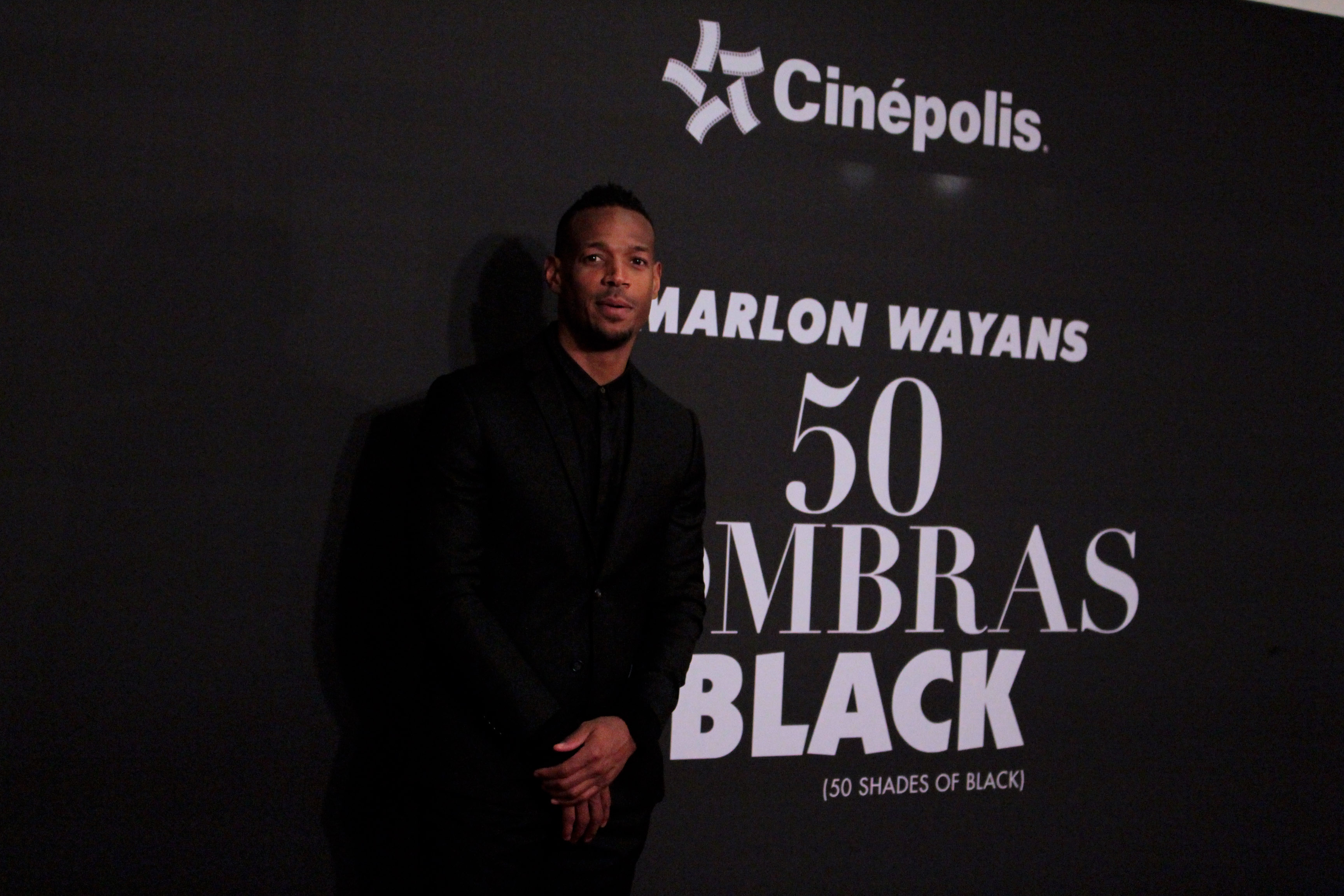 Cover Marlon Wayans presentó 50 Sombras de Black en México