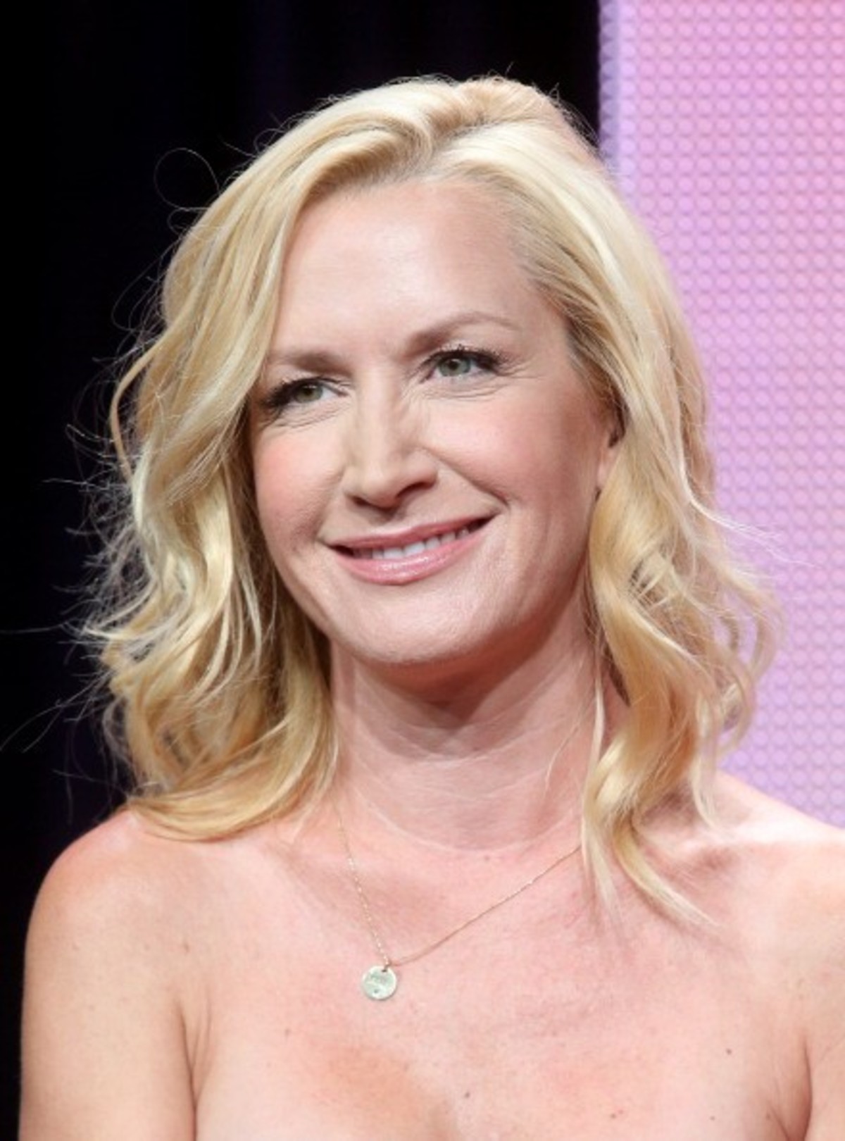 Angela Kinsey