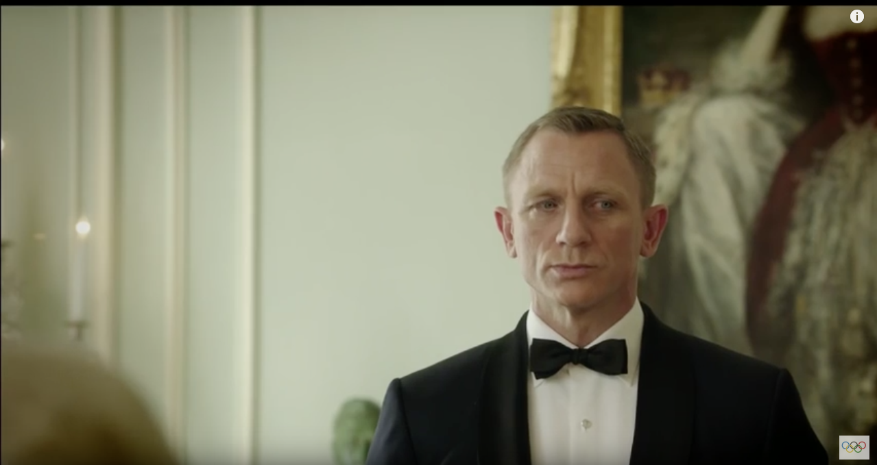 James Bond y la reina en las olimpiadas - Tomatazos