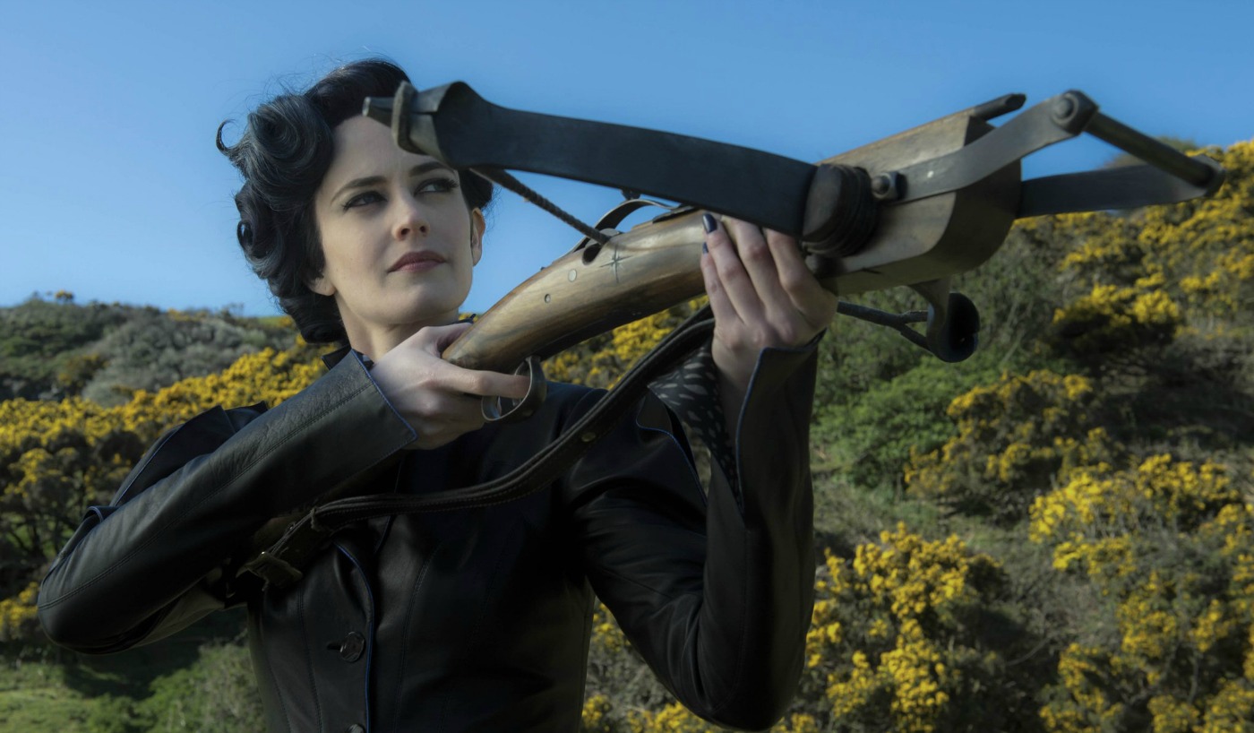 Miss Peregrine y los niños peculiares estrena trailer