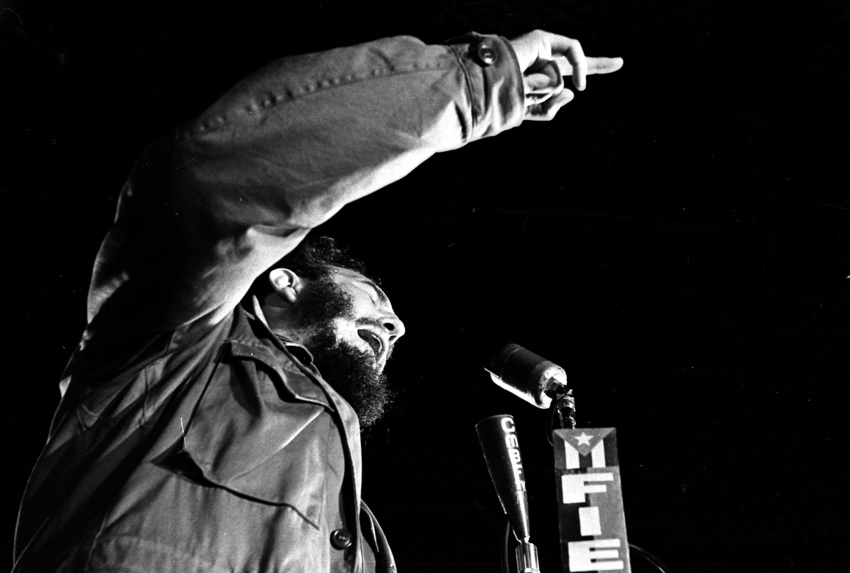 Muere Fidel Castro: revolucionario, político, actor de cine y personaje de pantalla grande y chica