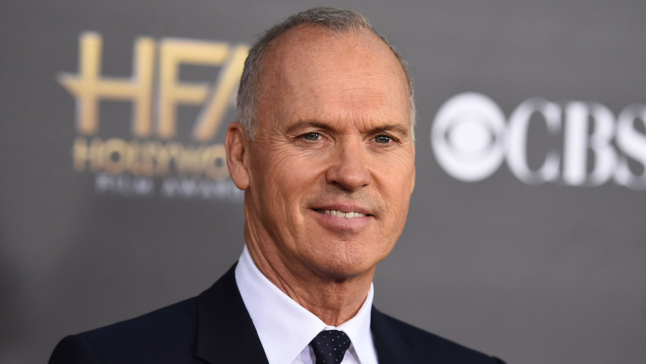 Michael Keaton se disculpa por error en Globos de Oro