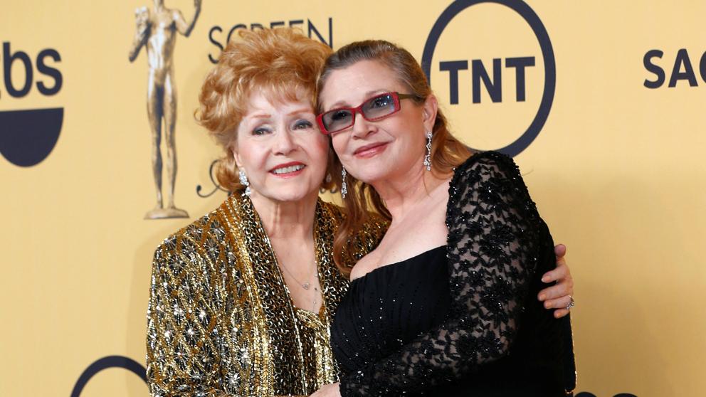 Así fue el emotivo homenaje de Carrie Fisher y Debbie Reynolds