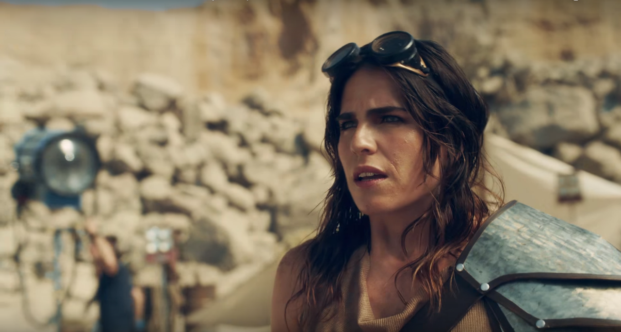 Karla Souza y su Mad Max fallido