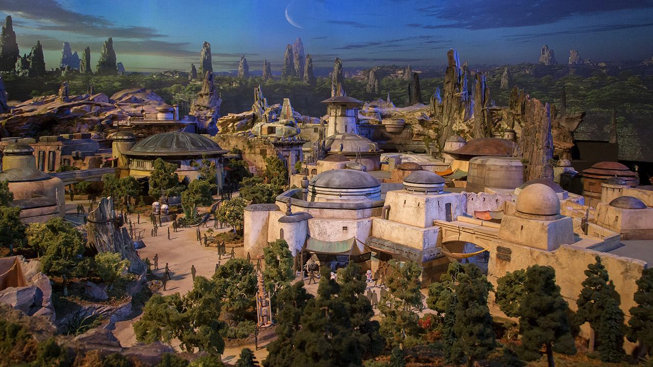 Star Wars Land: Primeras imágenes y video de la expo D23