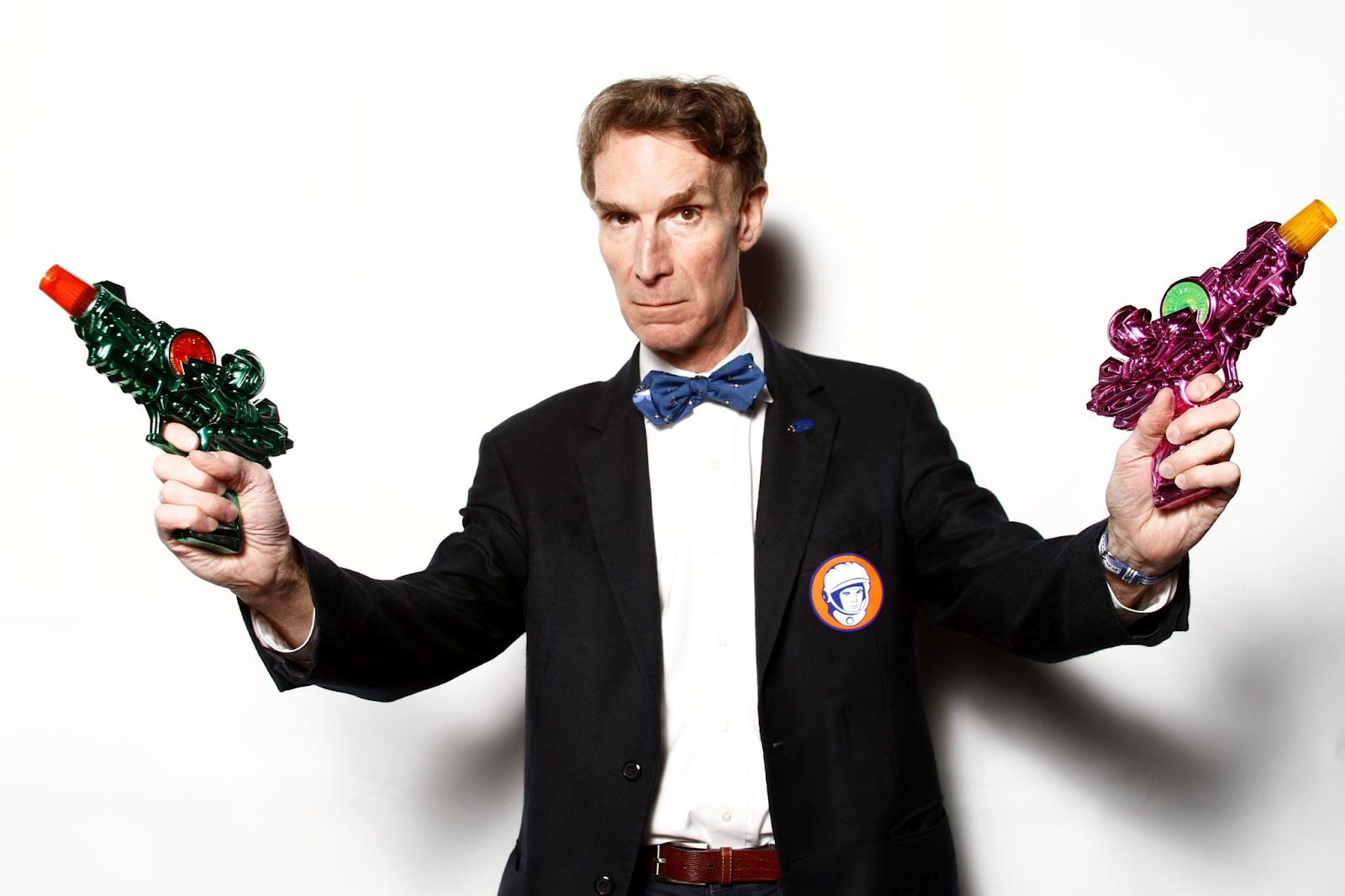 Disney es demandado por $37 millones USD por fraude por Bill Nye, el “chico ciencia”