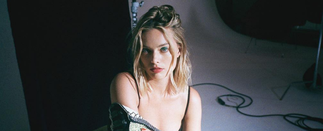 Margot Robbie seduce al Internet con una sexy sesión de fotos