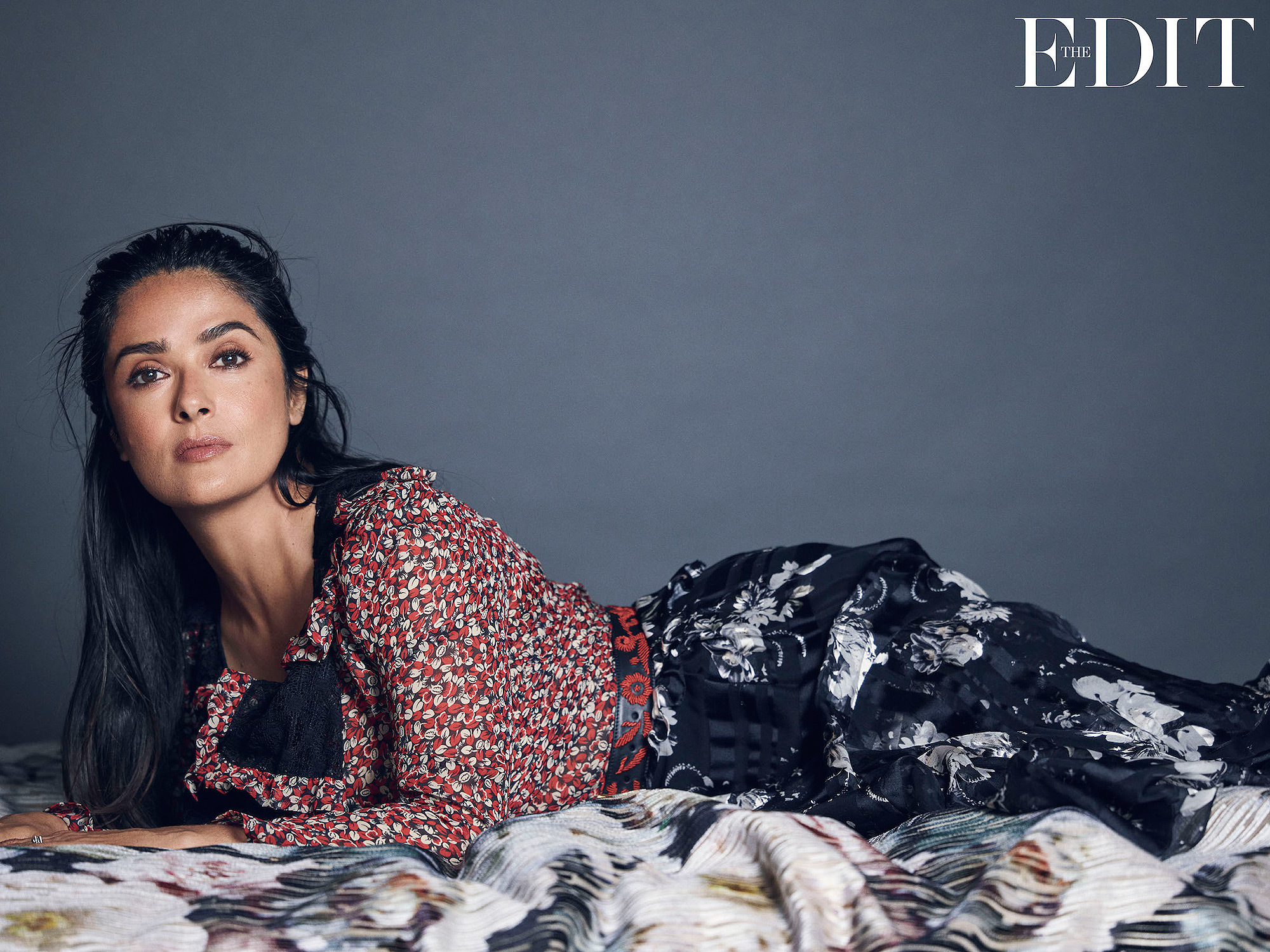 Salma Hayek revela que fue discriminada por sus curvas en Hollywood