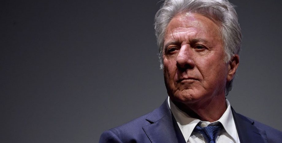 Dustin Hoffman es acusado de acosar sexualmente a una menor de edad