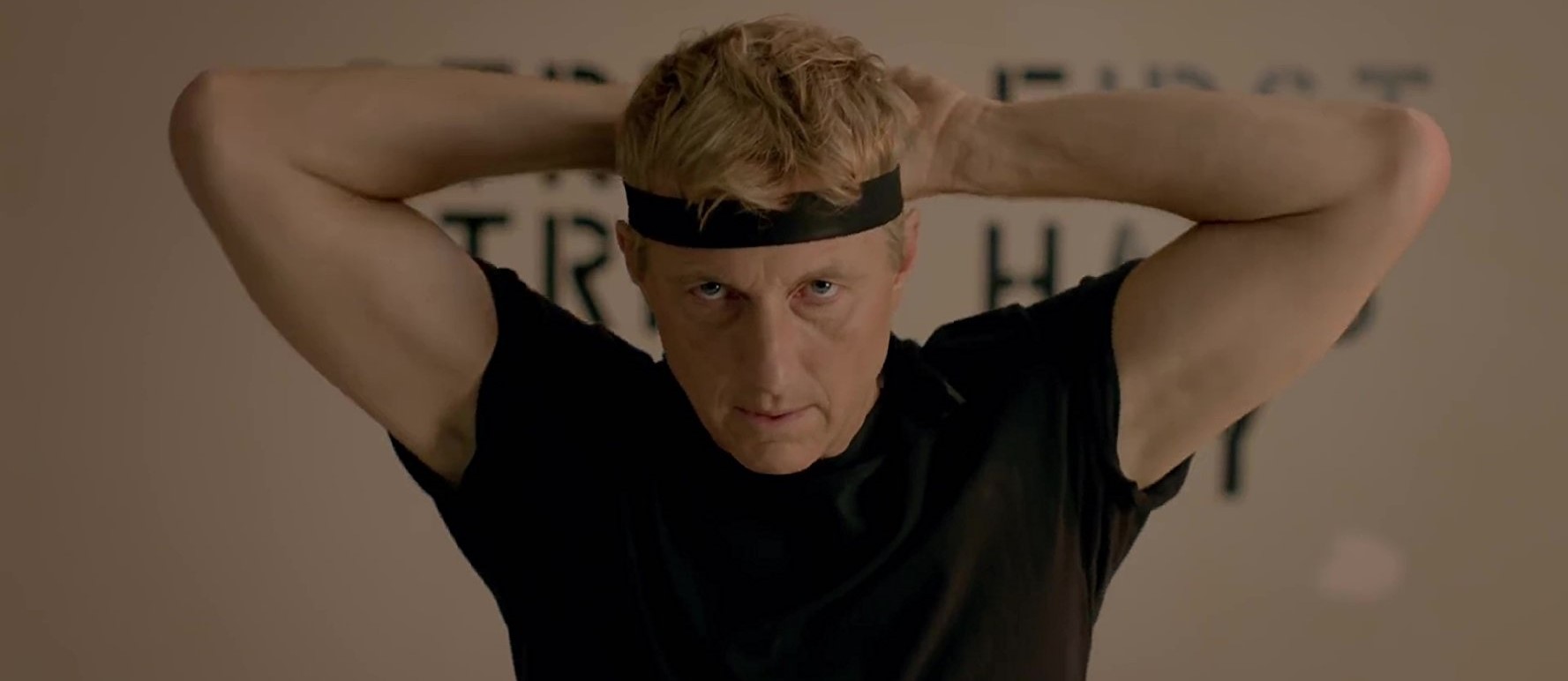 Cobra Kai debuta con calificación perfecta