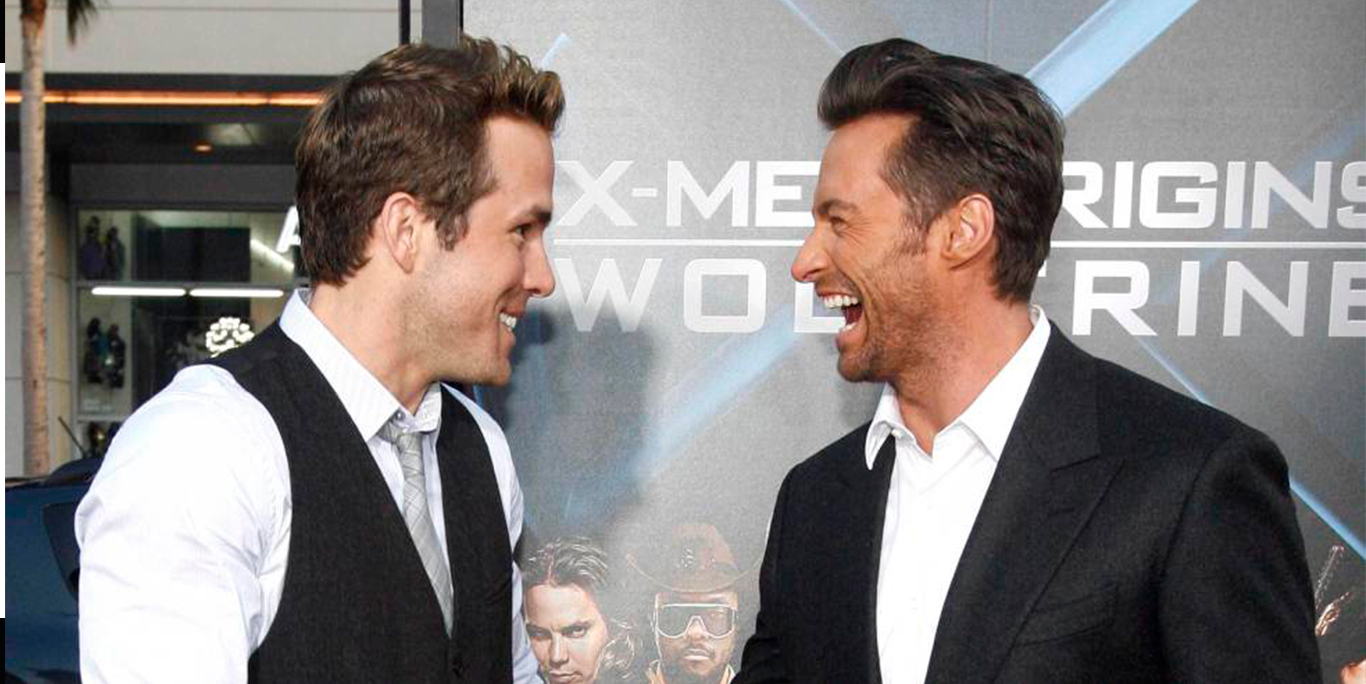 Hugh Jackman y Jake Gyllenhaal le juegan una broma navideña a Ryan Reynolds y los fans reaccionan