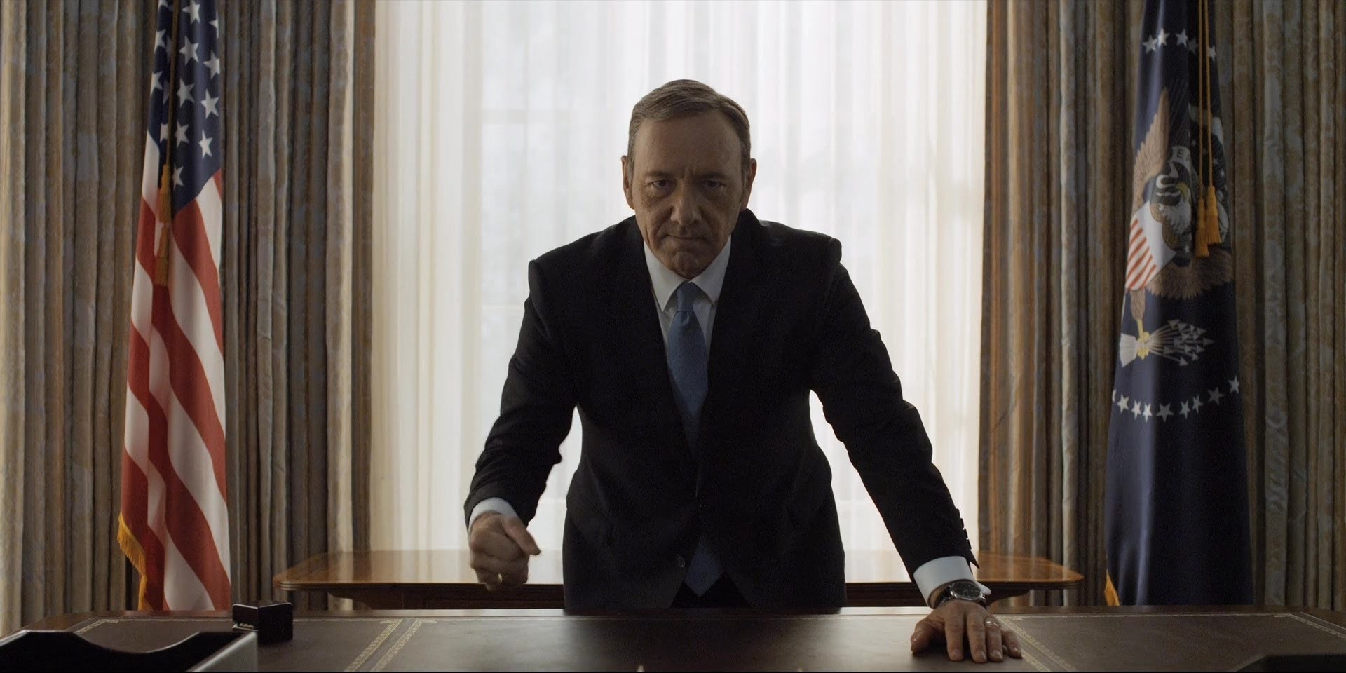 Kevin Spacey aparece por fin para defenderse y lo hace con un video interpretando a Frank Underwood