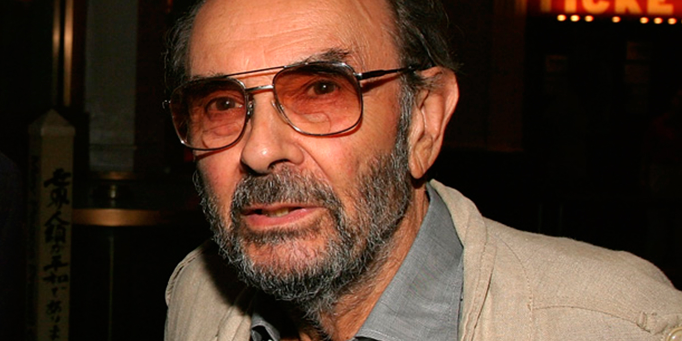 Stanley Donen, director de Cantando Bajo la Lluvia, fallece a los 94 años