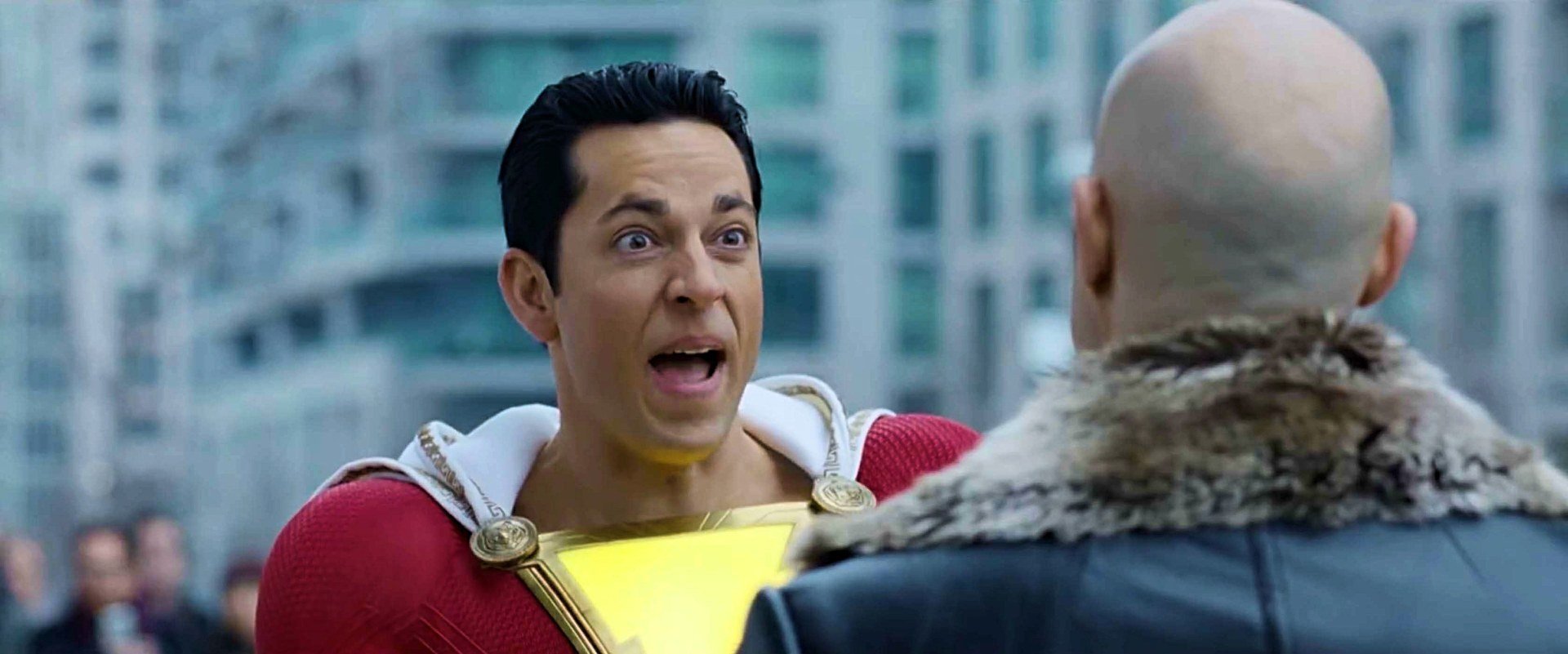 Shazam: Zachary Levi quiere perseguir legalmente a trolls que lo amenazaron tras defender a Capitana Marvel