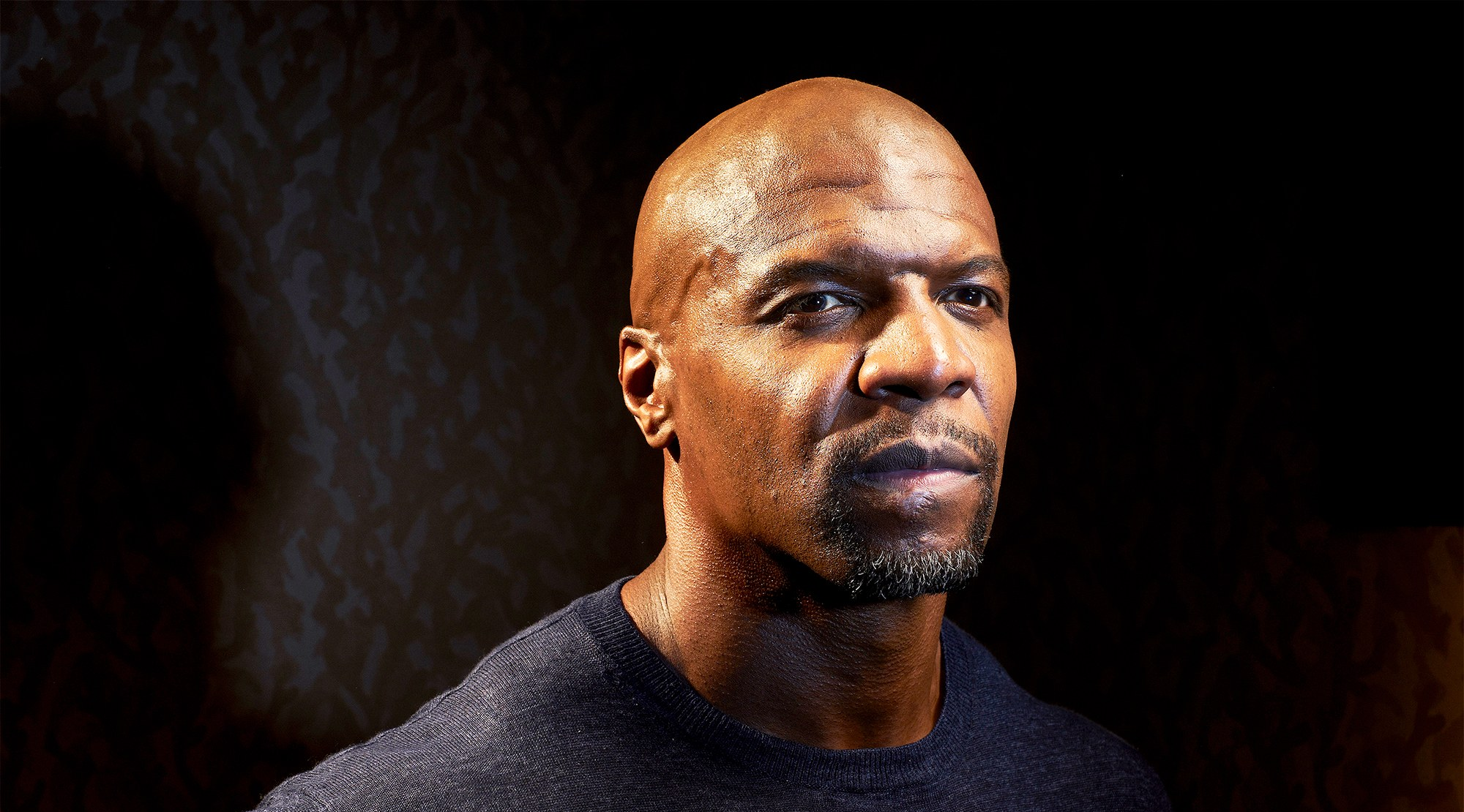 Terry Crews causa polémica por criticar la adopción gay y luego se disculpa