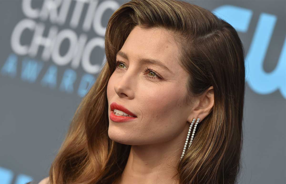 Jessica Biel se declara antivacunas y se convierte en la burla del Internet