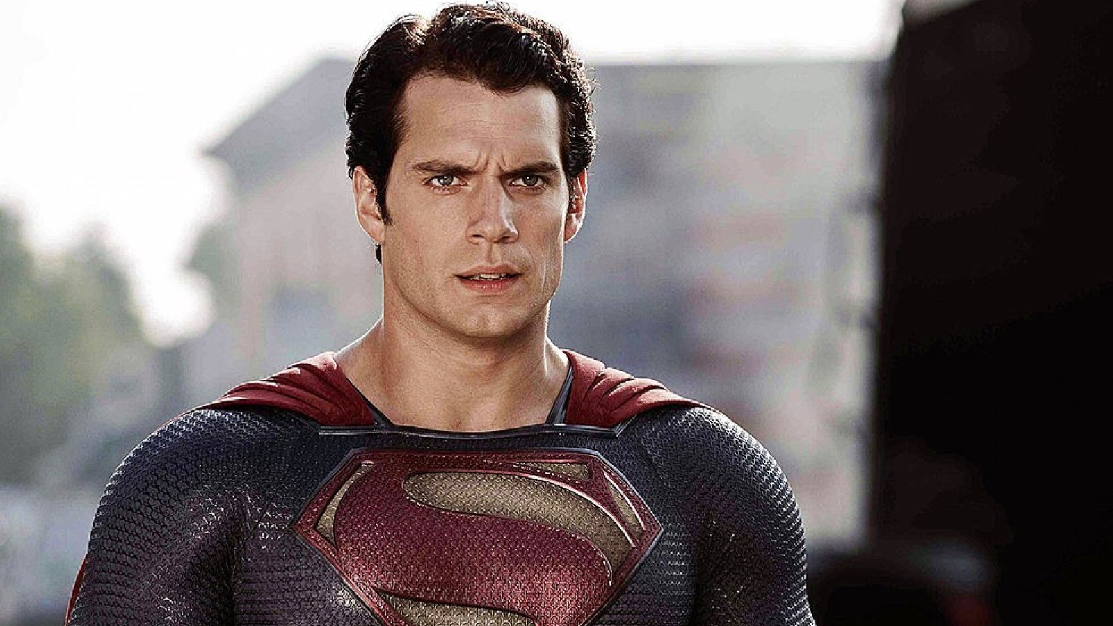 Warner Bros. podría estar buscando un actor para reemplazar a Henry Cavill como Superman