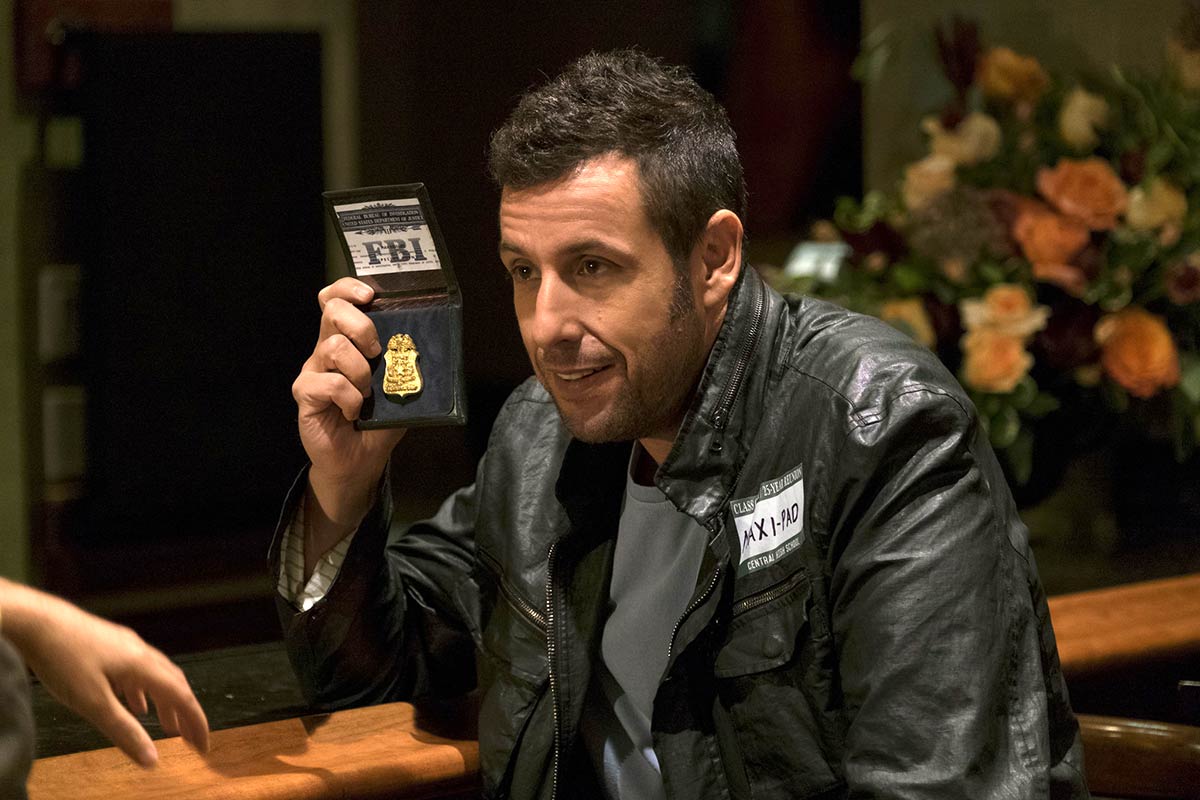 La nueva película de Adam Sandler y su interpretación son aclamadas por la crítica