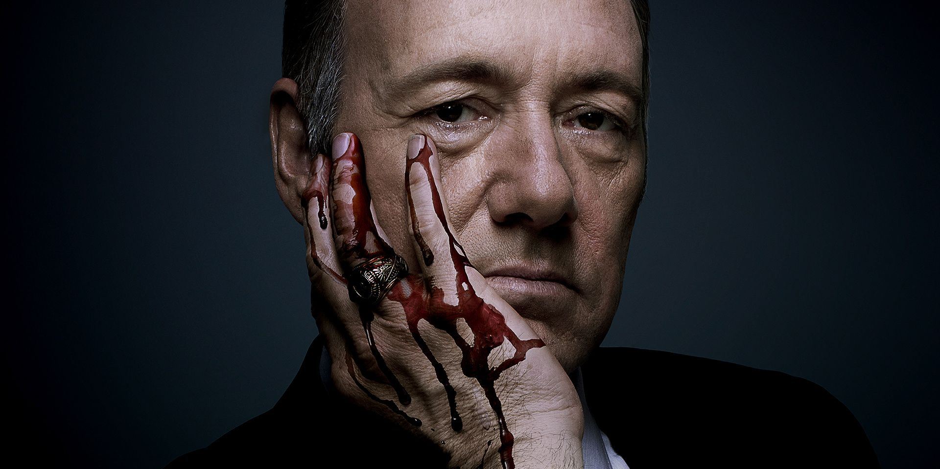 Mueren los acusadores de Kevin Spacey y la gente cree que el actor se convirtió en Frank Underwood