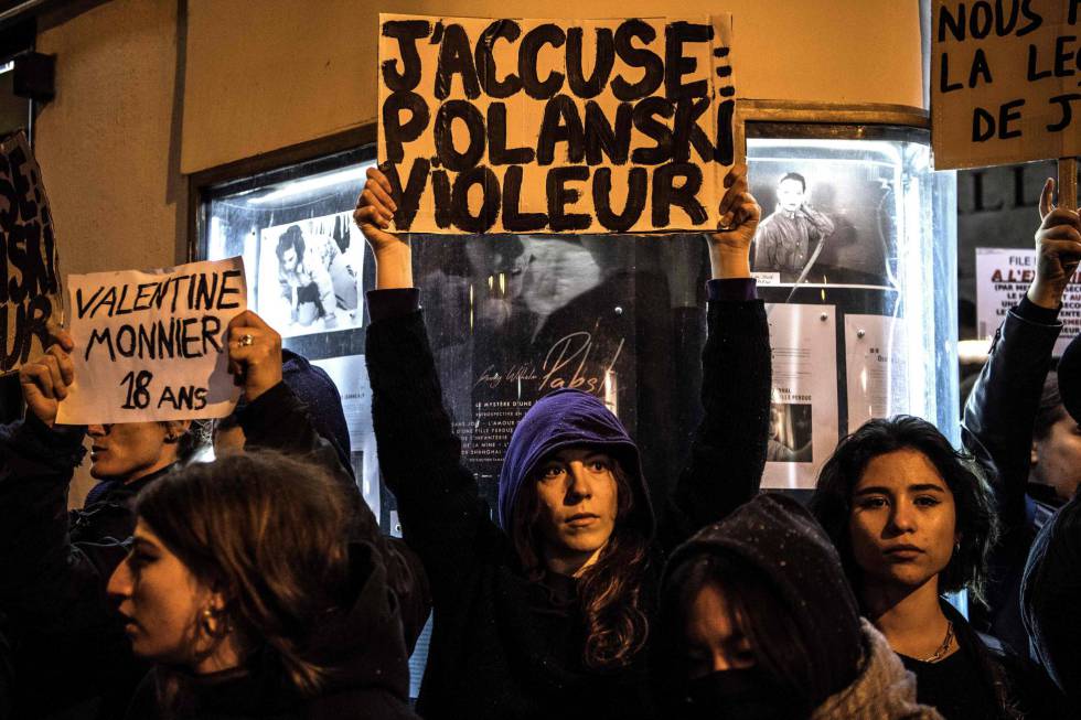 Consejo de la Academia Francesa renuncia en masa tras la presión de colectivos feministas