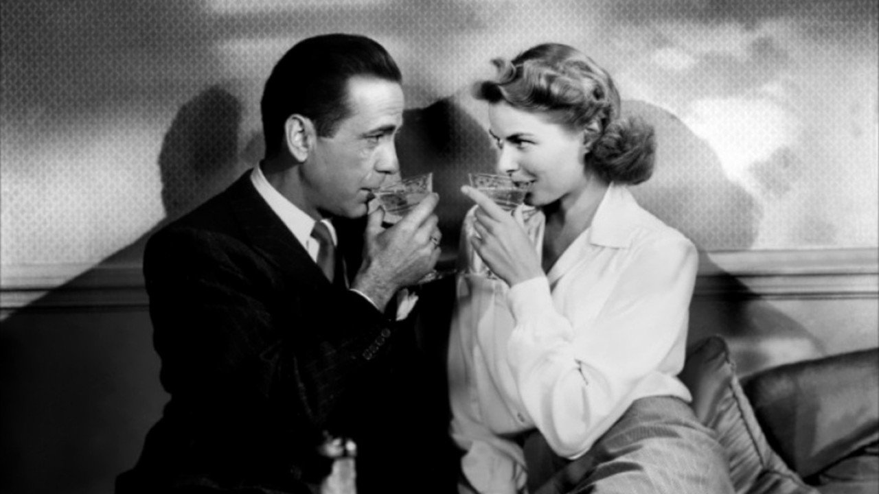 Piden a cineastas inspirarse en películas como Casablanca para evitar escenas sexuales durante la pandemia