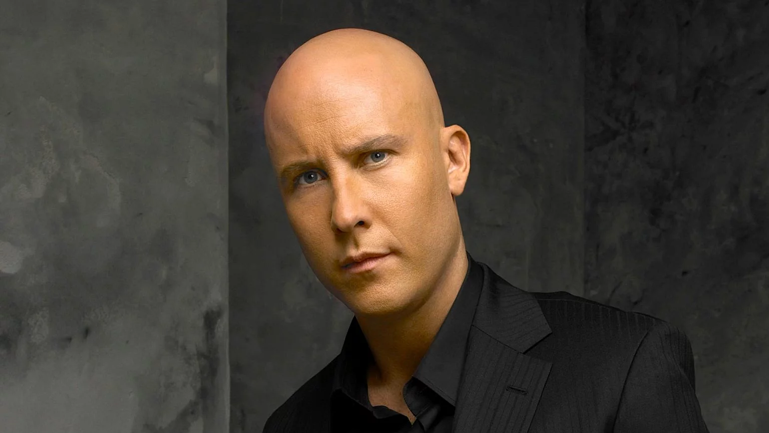 Michael Rosenbaum, actor de Lex Luthor en Smallville, anuncia que tiene cáncer