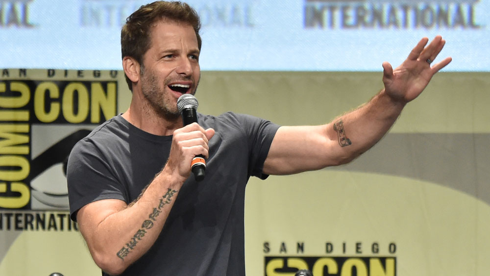 Crítico acosado por los fans de Zack Snyder los llama “una secta”