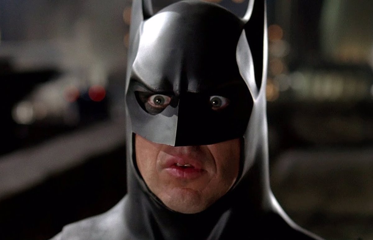 Un rumor asegura que ya tienen en la mira a dos actores que han interpretado a Batman para reemplazar a Michael Keaton en The Flash