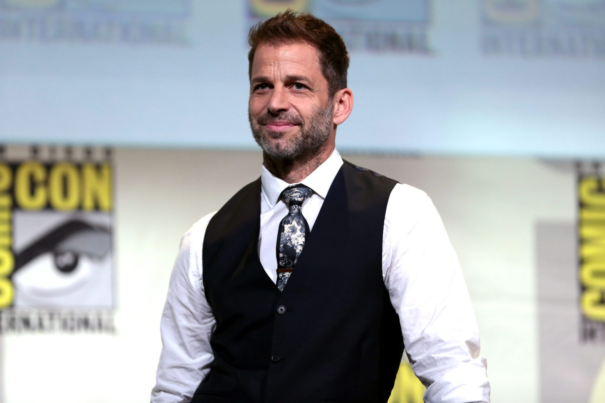 Zack Snyder dice que Warner no ha mostrado interés en hacer más películas con él