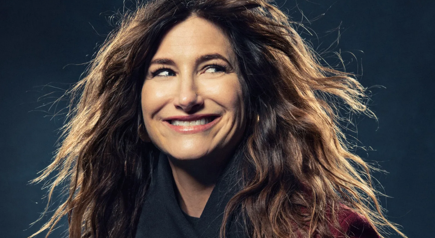 Kathryn Hahn se une a la secuela de Entre Navajas y Secretos