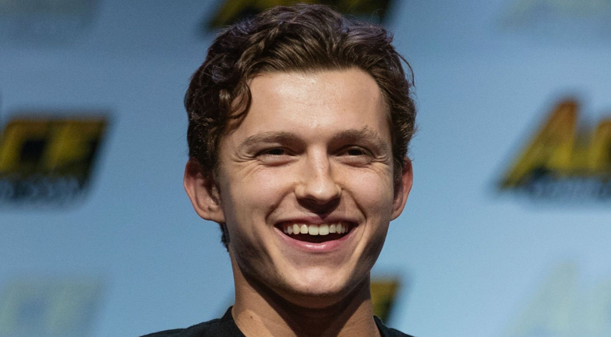 Fans de Spider-Man celebran el cumpleaños a Tom Holland