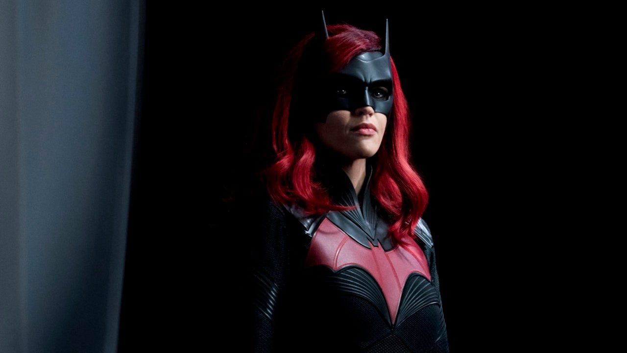 Batwoman: Miembros de la serie defienden a Warner y acusan a Ruby Rose de ser nefasta