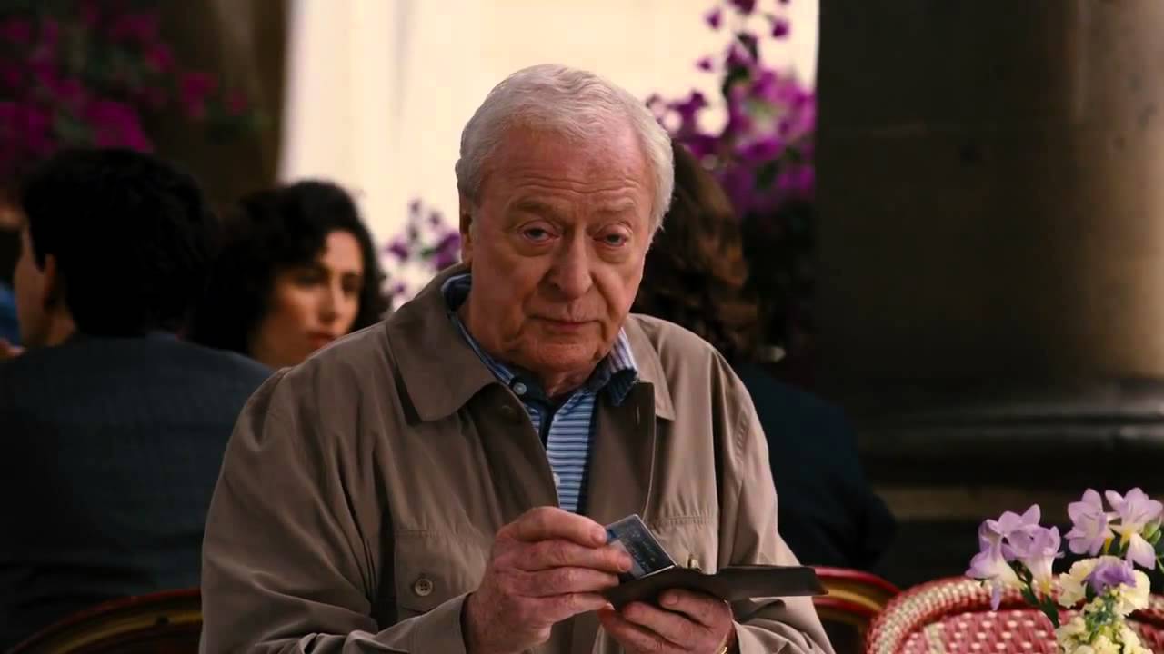 Michael Caine anuncia su retiro de la actuación, dice que ahora es escritor