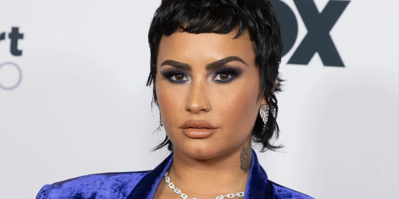 Demi Lovato dice que ha tenido contacto con extraterrestres y que quisiera salir con uno