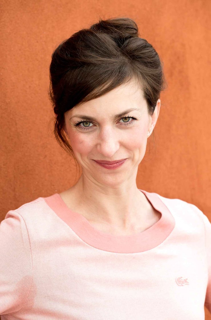 Émilie Caen