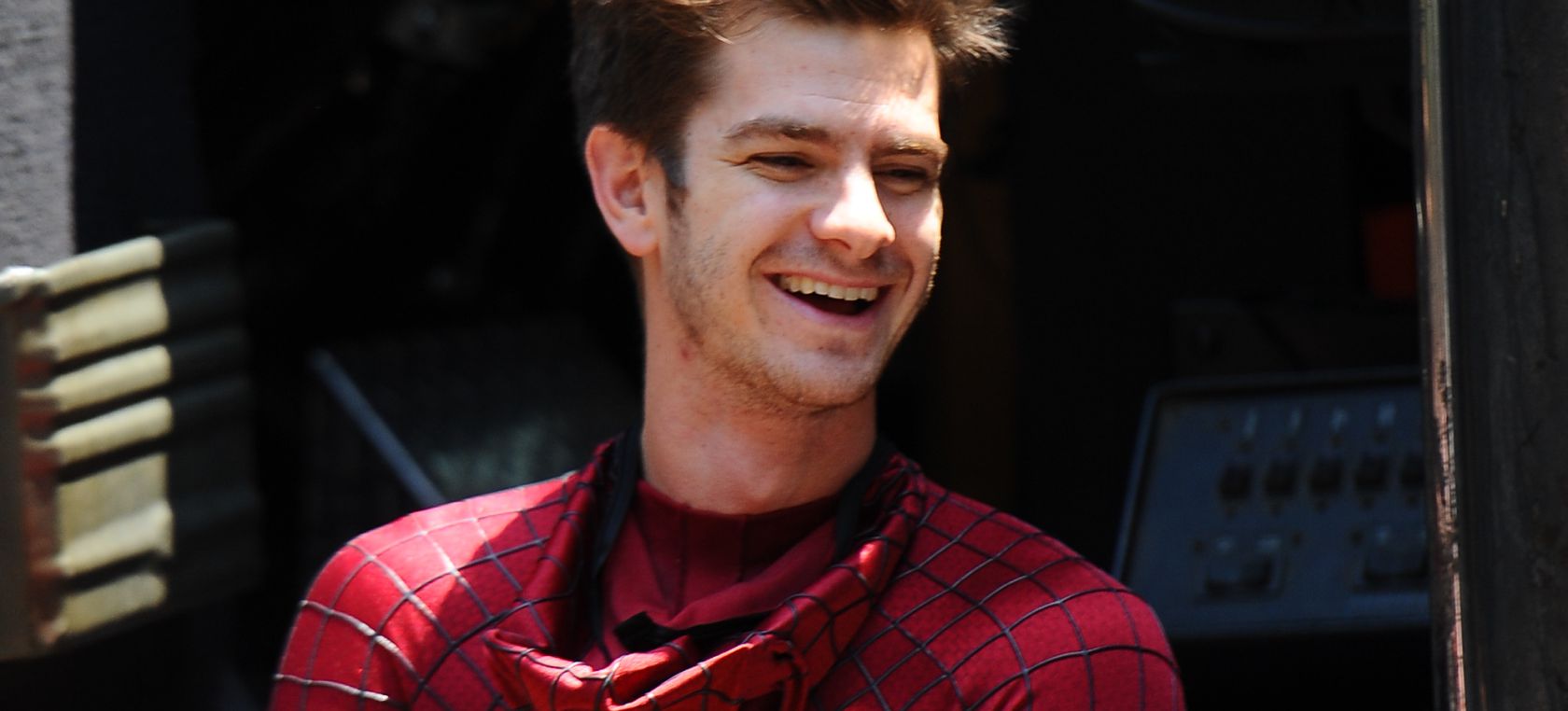 Andrew Garfield revela quiénes son las únicas personas que sabían que estaría en Spider-Man: Sin Camino a Casa