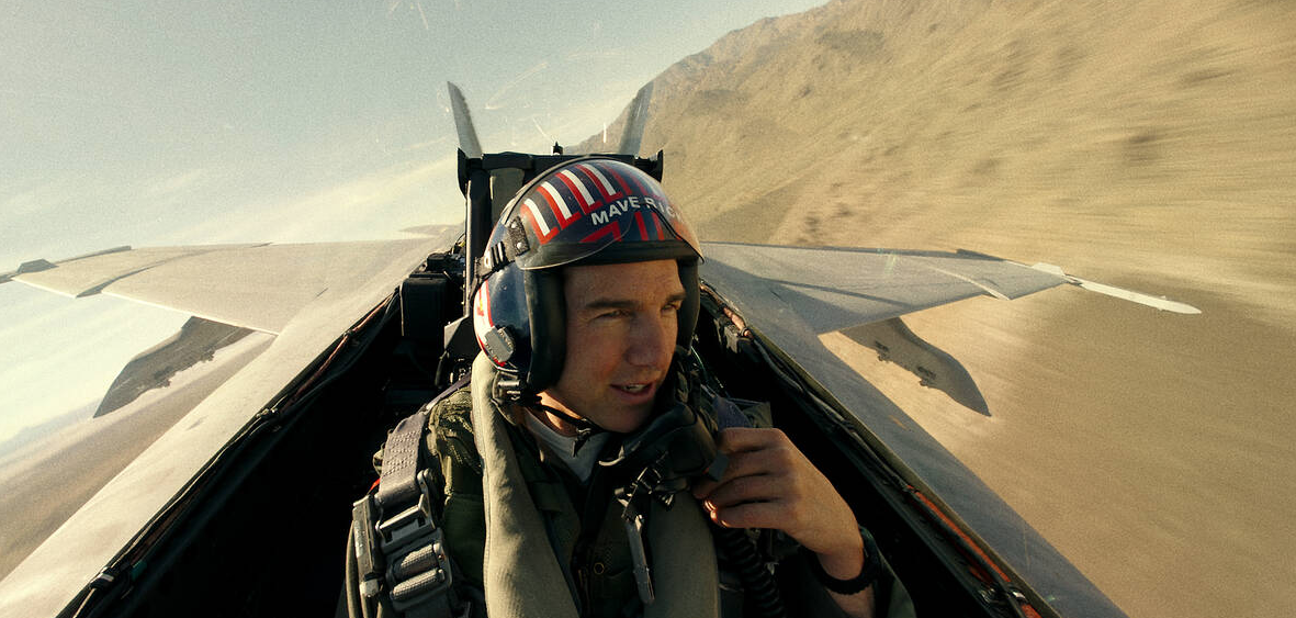 Top Gun: Maverick se convierte en la película más taquillera de Tom Cruise