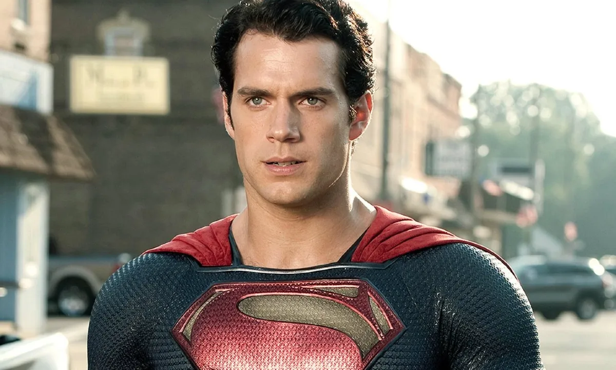 Warner Bros. estaría considerando hacer un reboot del DCEU conservando a Henry Cavill como Superman