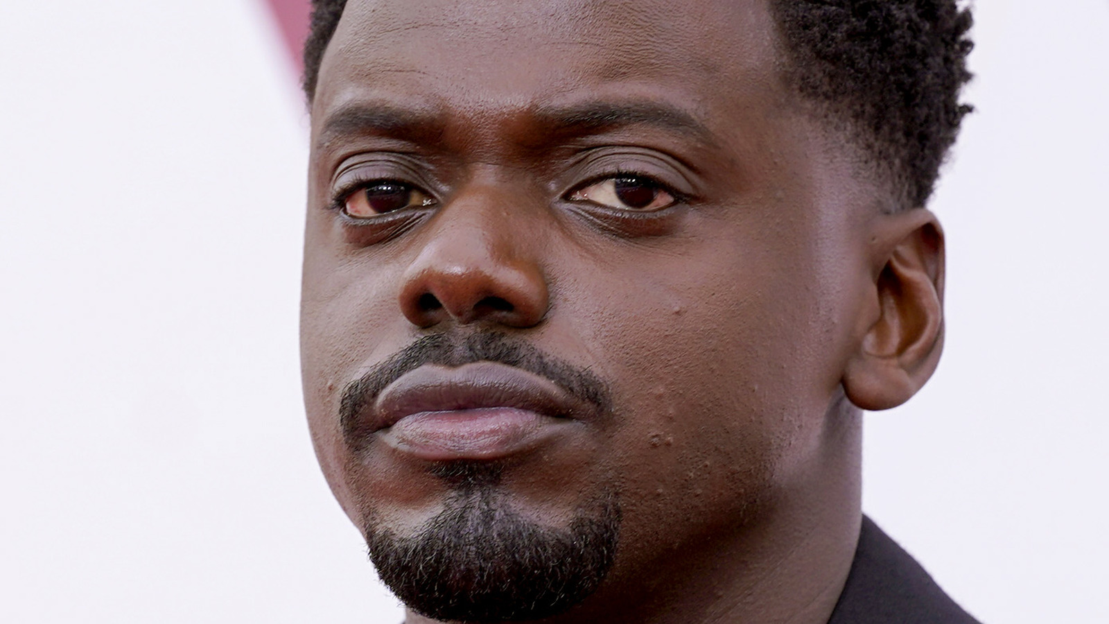 Daniel Kaluuya revela que casi deja la actuación debido al racismo de la industria