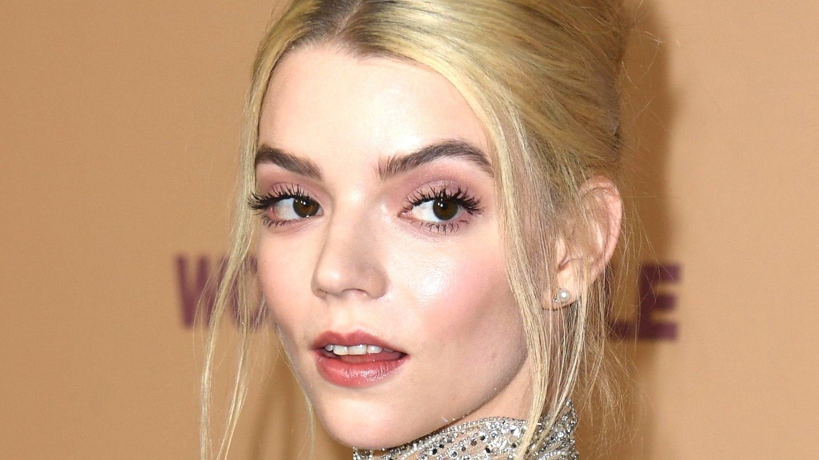 Anya Taylor-Joy luce irreconocible en primeras imágenes de Furiosa